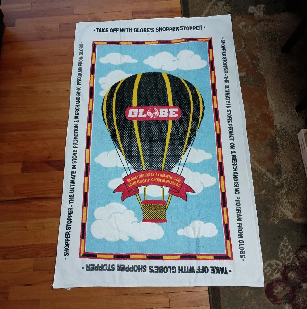 3/$10 🌟 Set of 2 Globe Hot Air Balloon Promotional Bathroom Bath Beach Towels